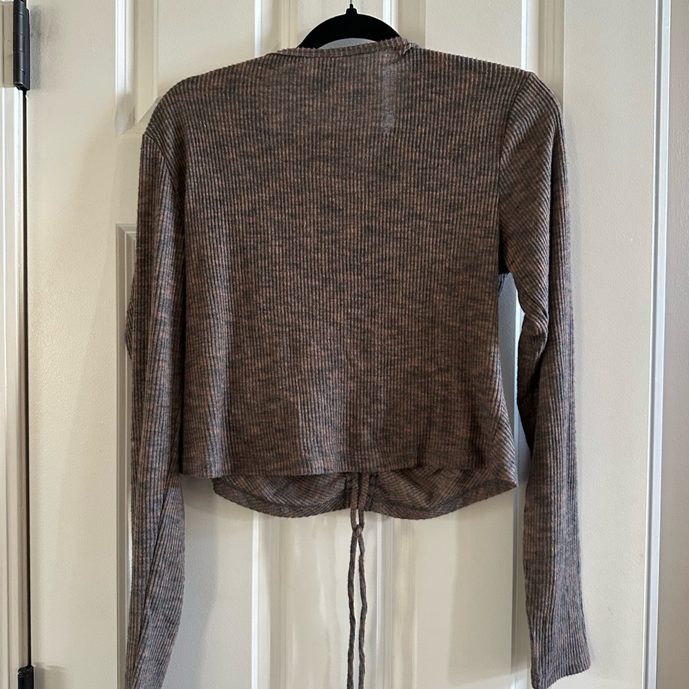 Wild Fable Womens Brown Long Sleeve Crop Top Cutout Top Cinch Tie - Picture 7 of 9